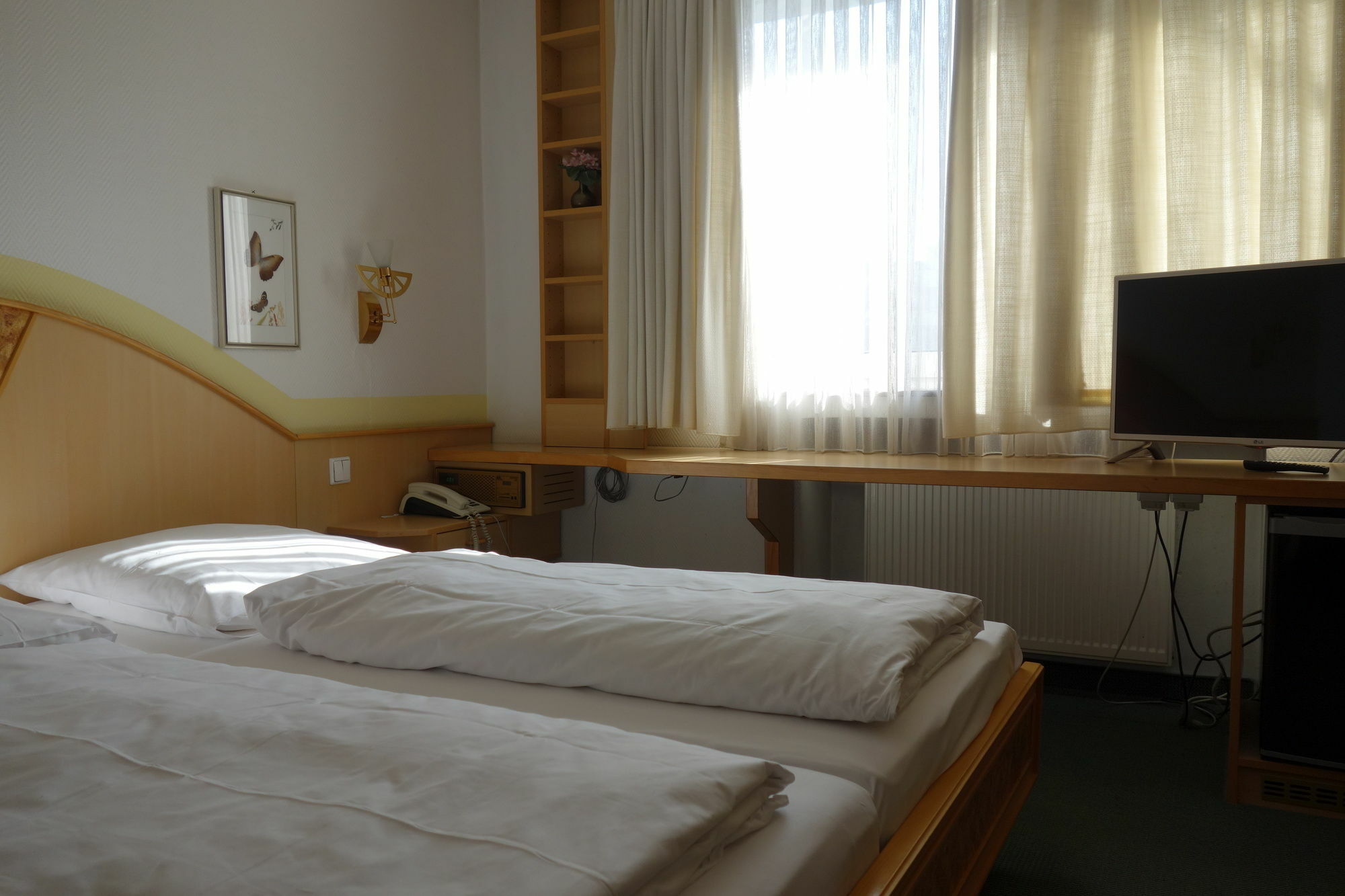 Kaiser Am Wiener Platz Hotel Keulen